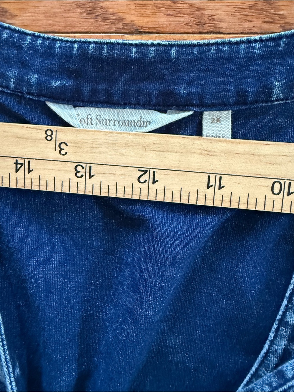 Soft Surroundings Acid Wash Denim Size 2x Blue Tunic Top Button Front 3/4 Sleeve - Picture 3 of 6